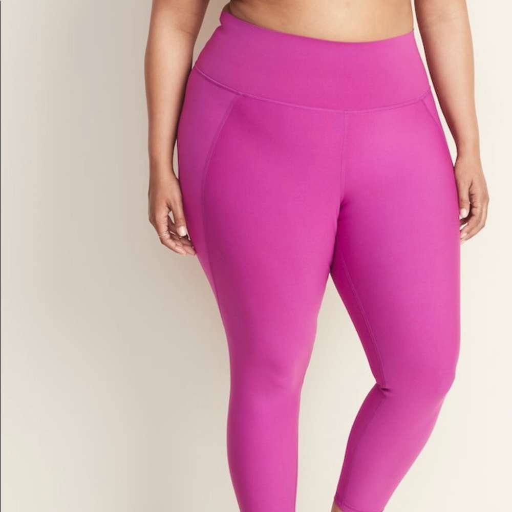 Old Navy Beetroot Activewear Leggings